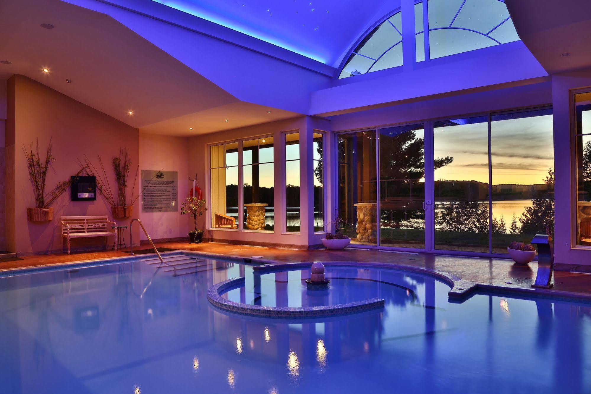 Sir Sam'S Inn & Spa (Adults Only) هاليبرتون المظهر الخارجي الصورة